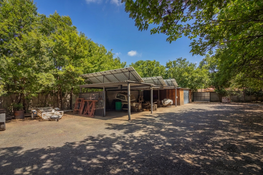 4 Bedroom Property for Sale in Wilgenhof Free State